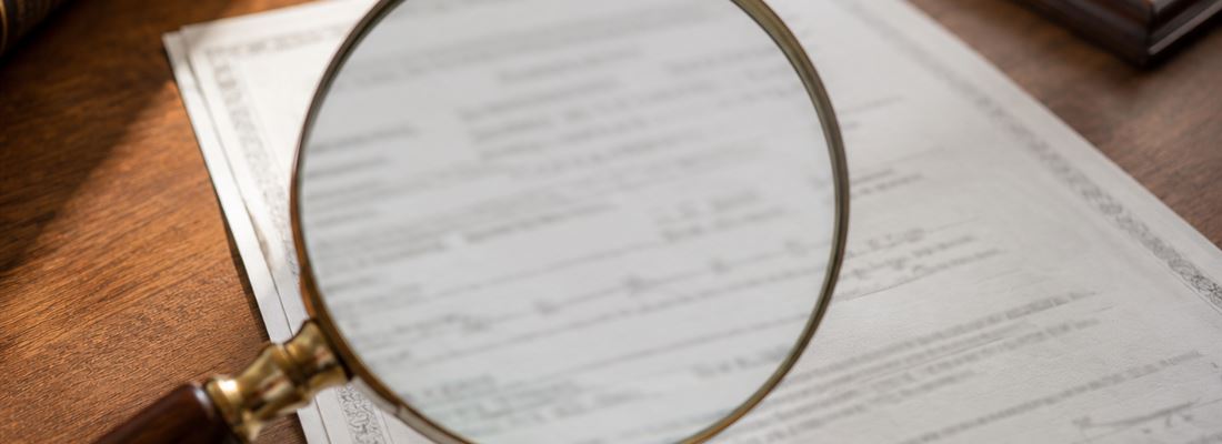 Identifikácia konečného užívateľa výhod vs. overenie identifikácie konečného užívateľa výhod  